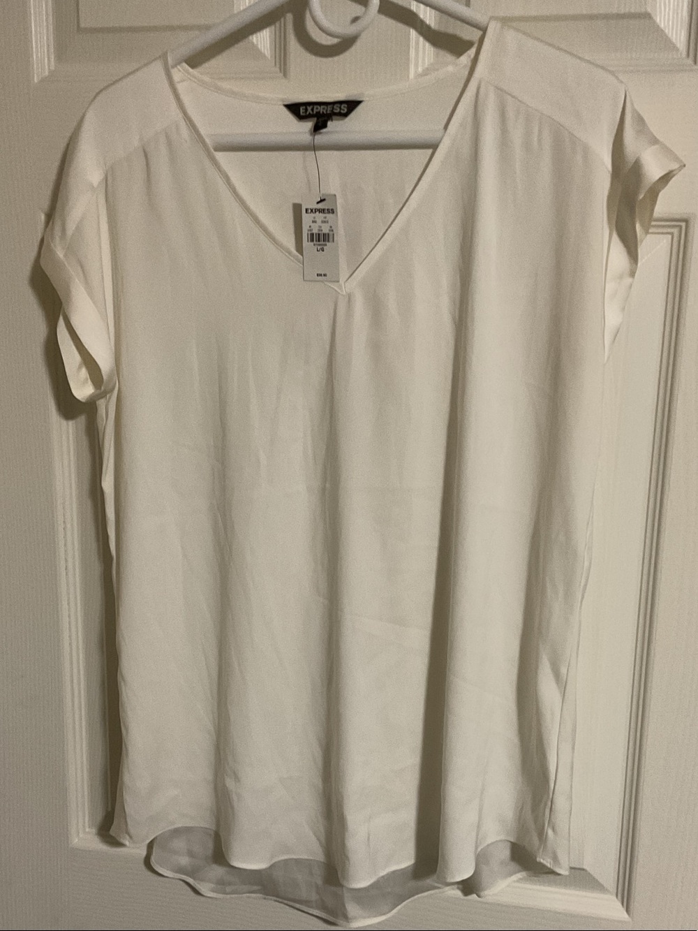 Express Cream V-Neck Short Sleeve Blouse